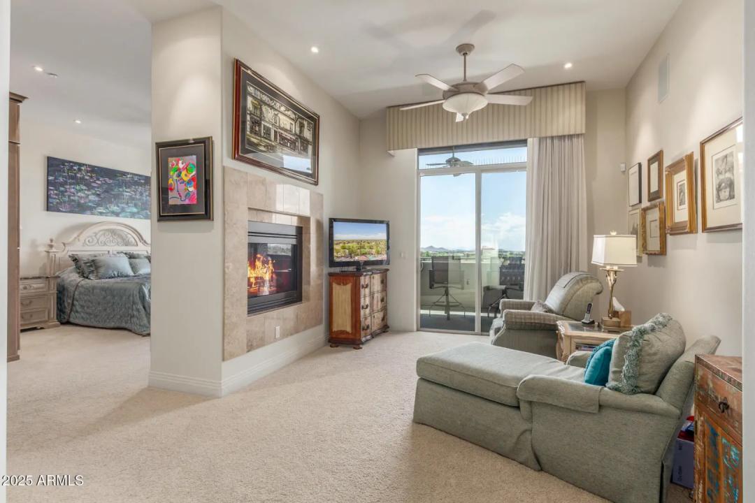 Real Estate Picture 15