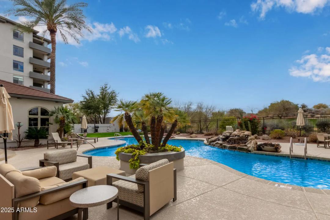 Real Estate Picture 30