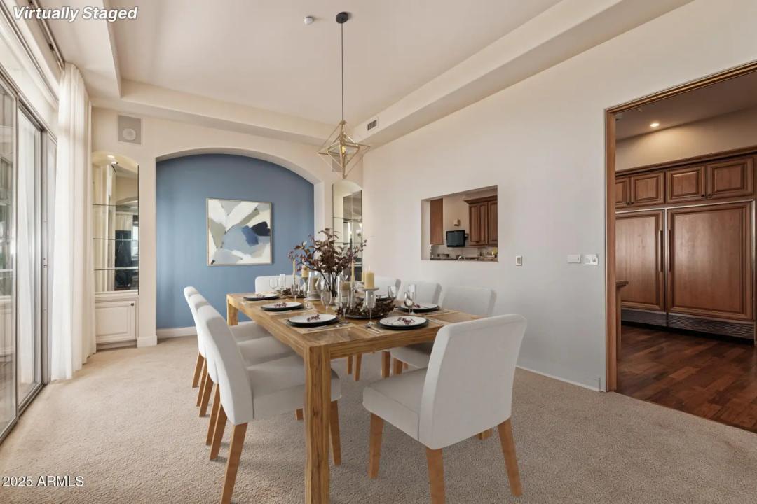 Real Estate Picture 10