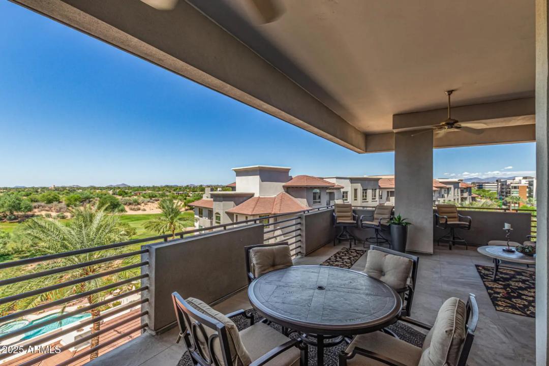 Real Estate Picture 32