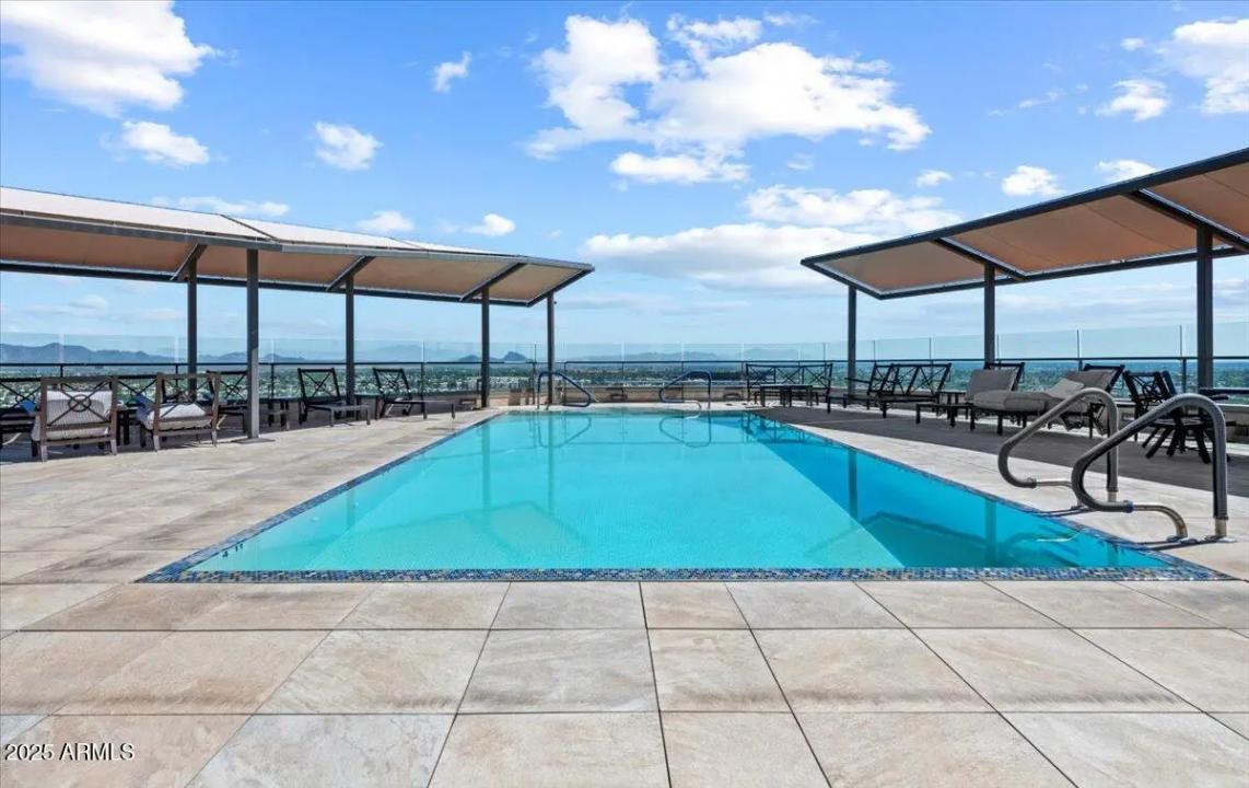 Real Estate Picture 21