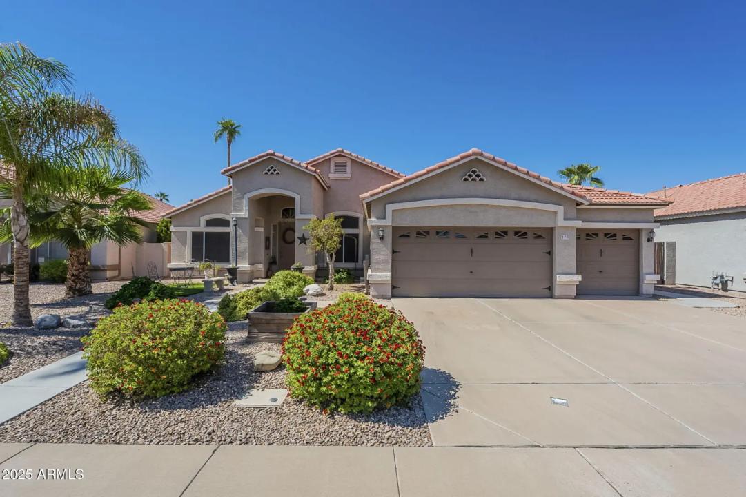 Real Estate Picture 8