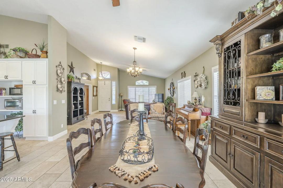 Real Estate Picture 20