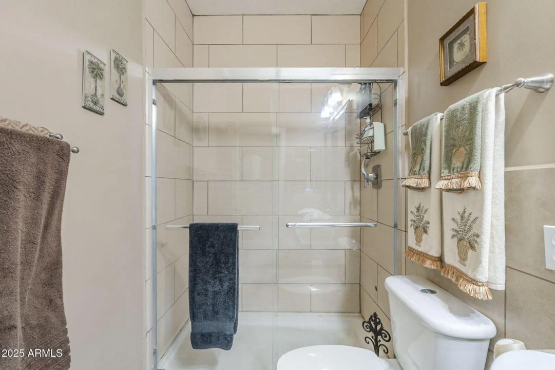 Real Estate Picture 38