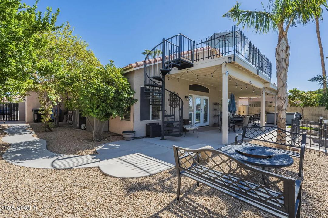 Real Estate Picture 2