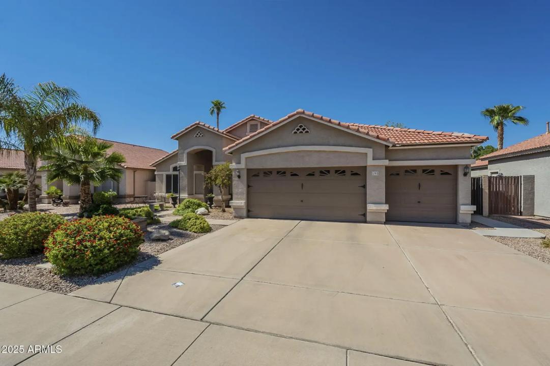 Real Estate Picture 7