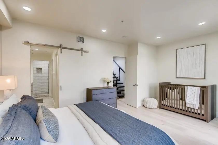 Real Estate Picture 13
