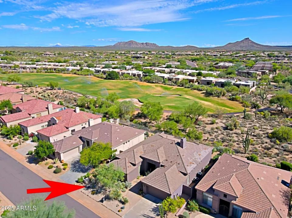 Real Estate Picture 2