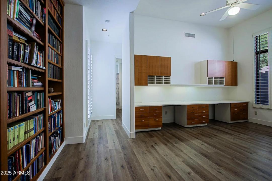 Real Estate Picture 34