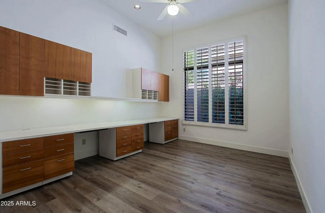 Real Estate Picture 35