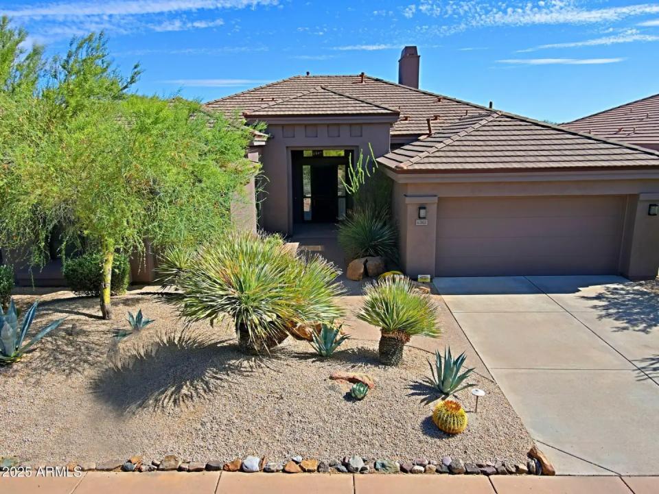 Real Estate Picture 9