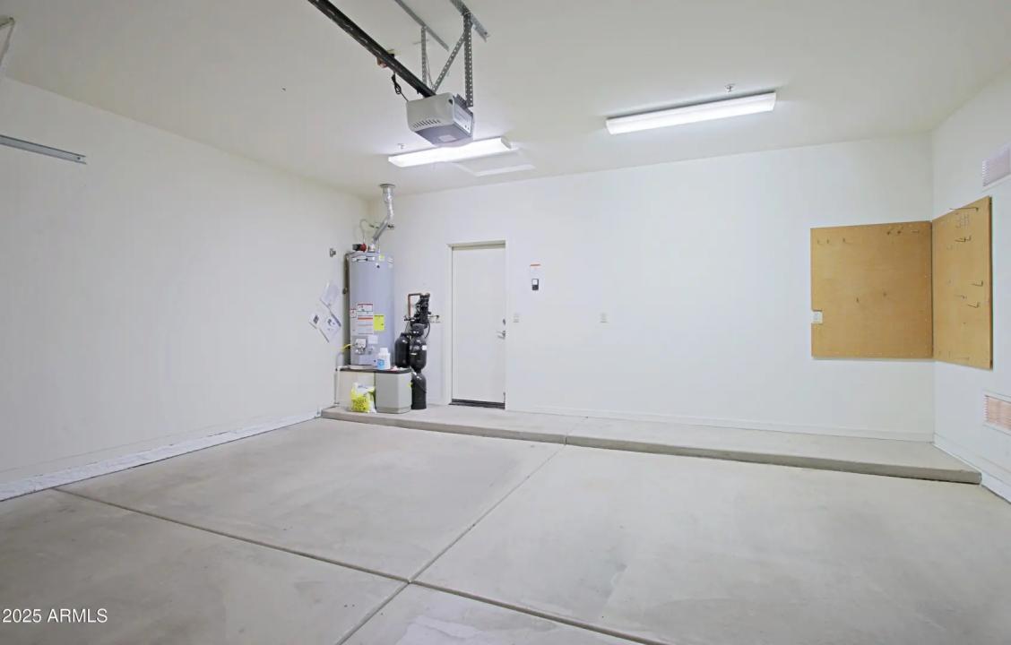 Real Estate Picture 42