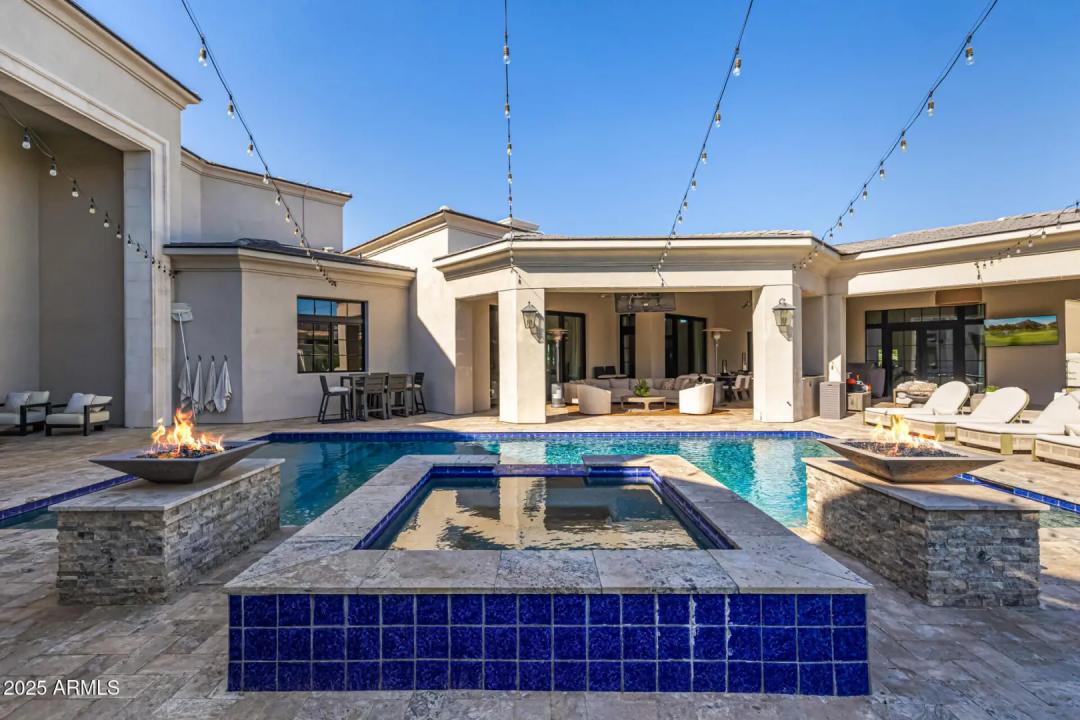 Real Estate Picture 106
