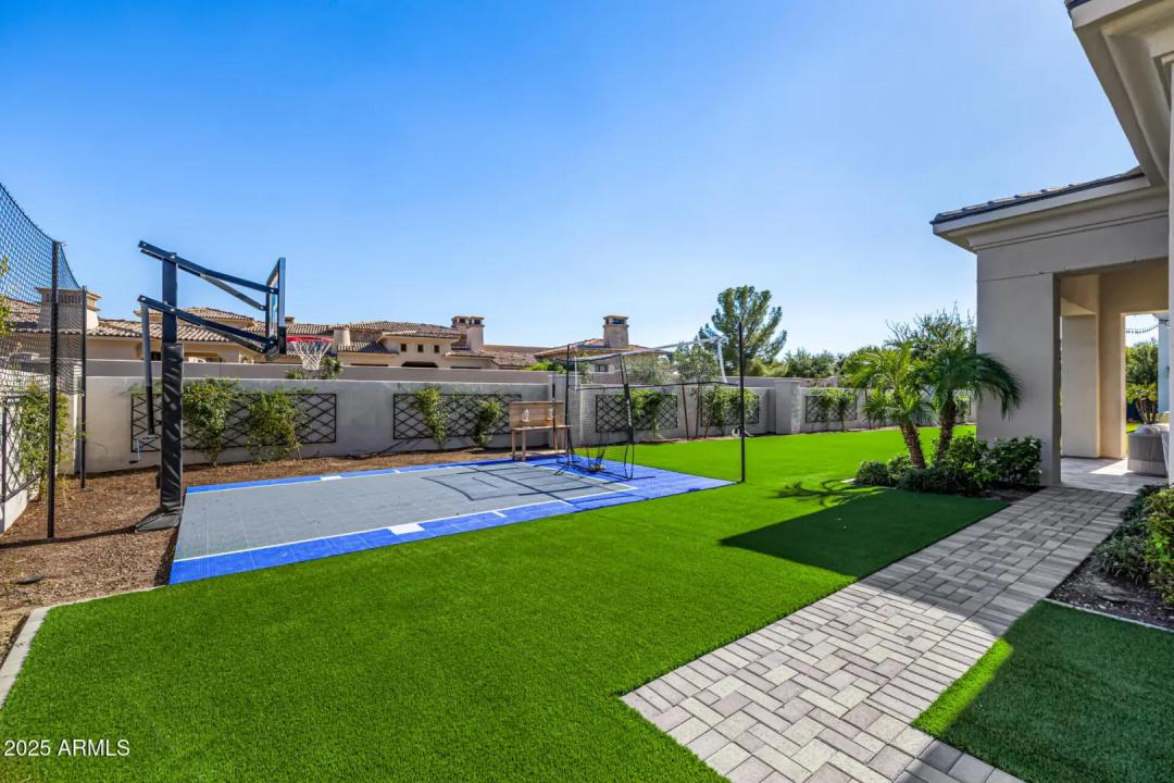 Real Estate Picture 115