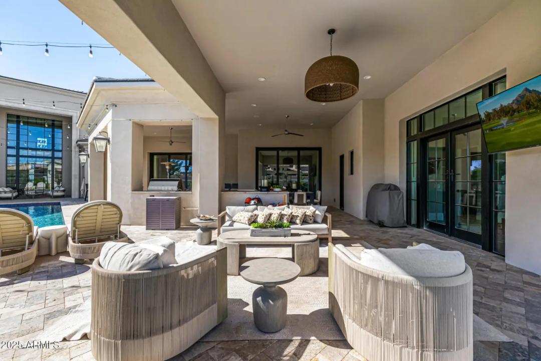 Real Estate Picture 97