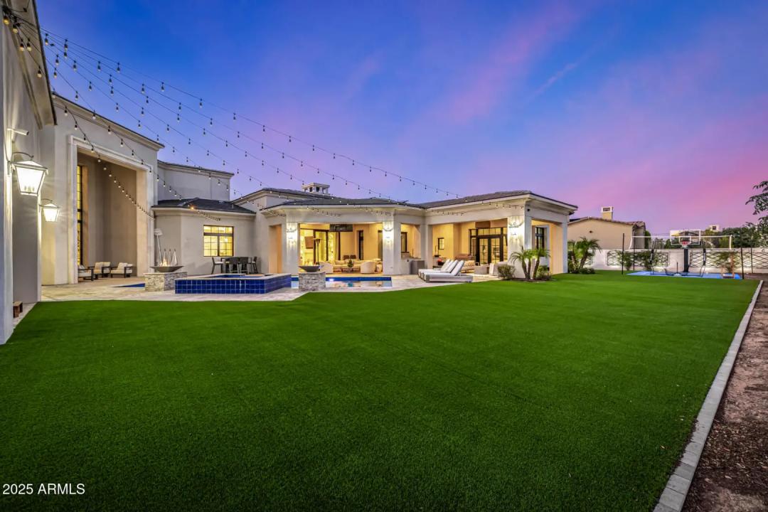 Real Estate Picture 111