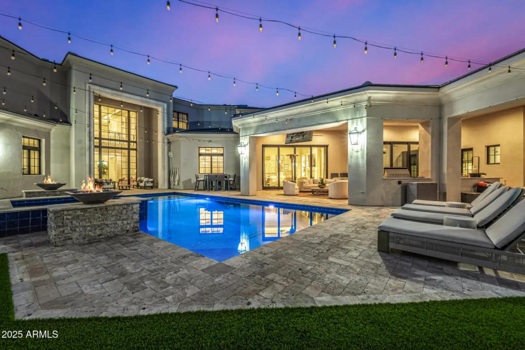 Real Estate Picture 102
