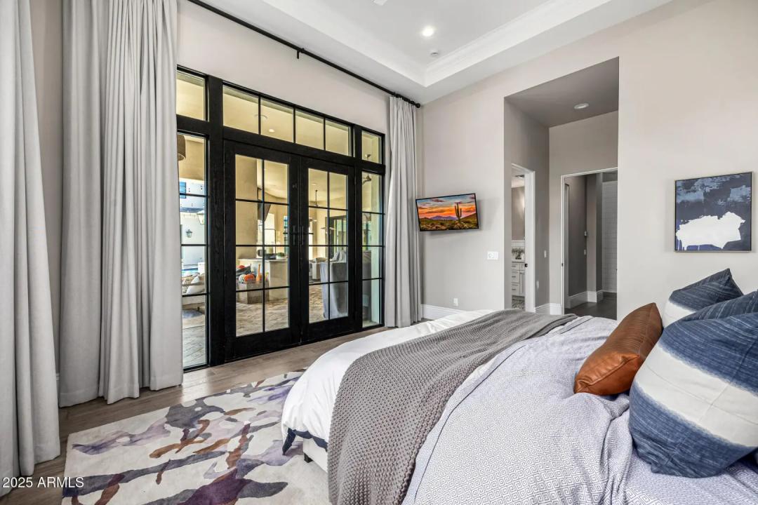 Real Estate Picture 50