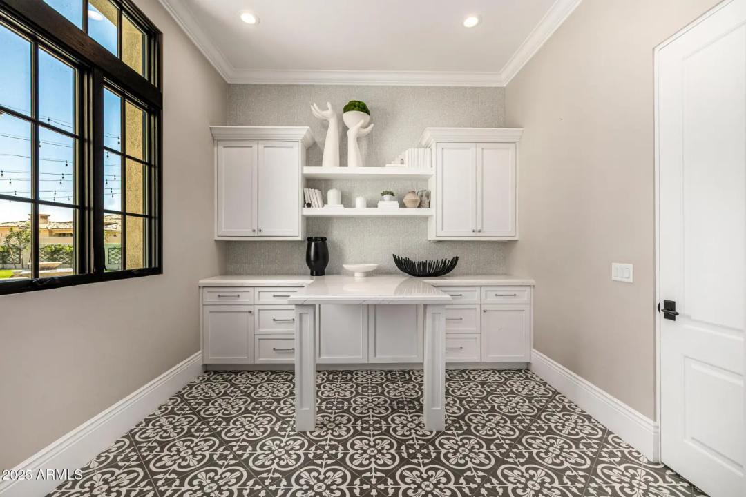 Real Estate Picture 68