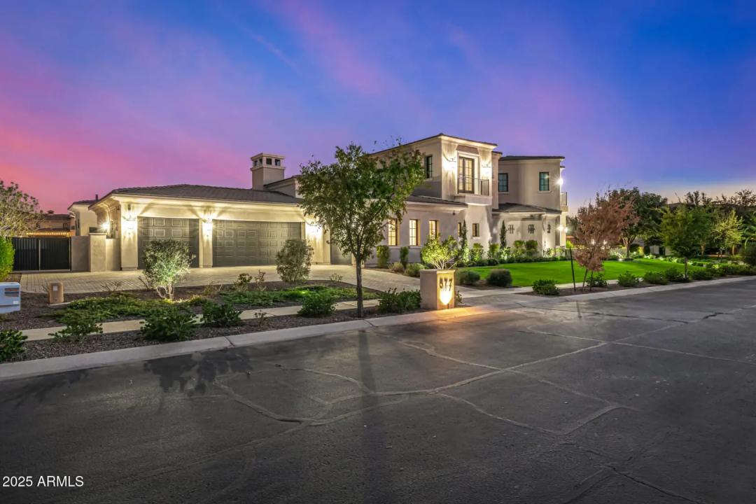 Real Estate Picture 6