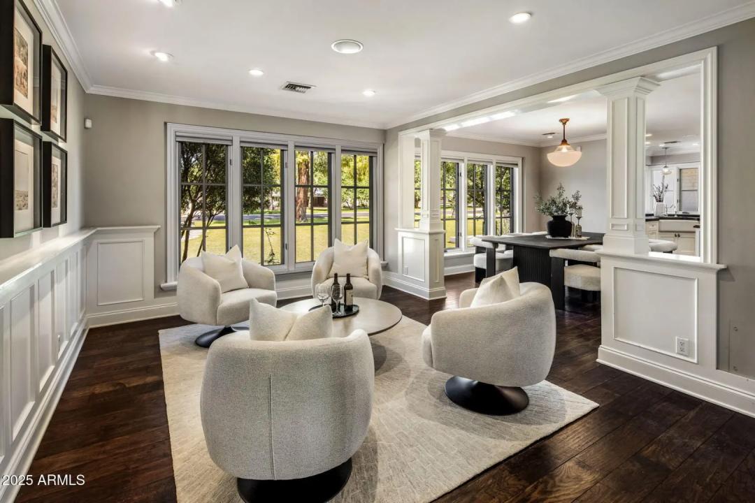 Real Estate Picture 10