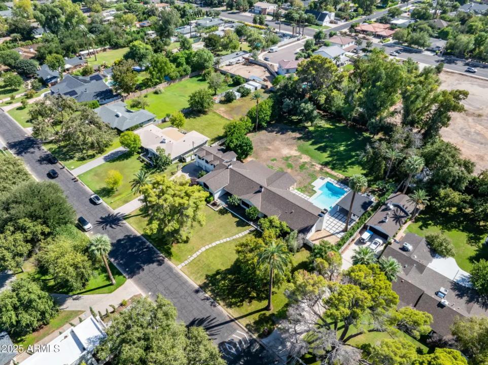 Real Estate Picture 59