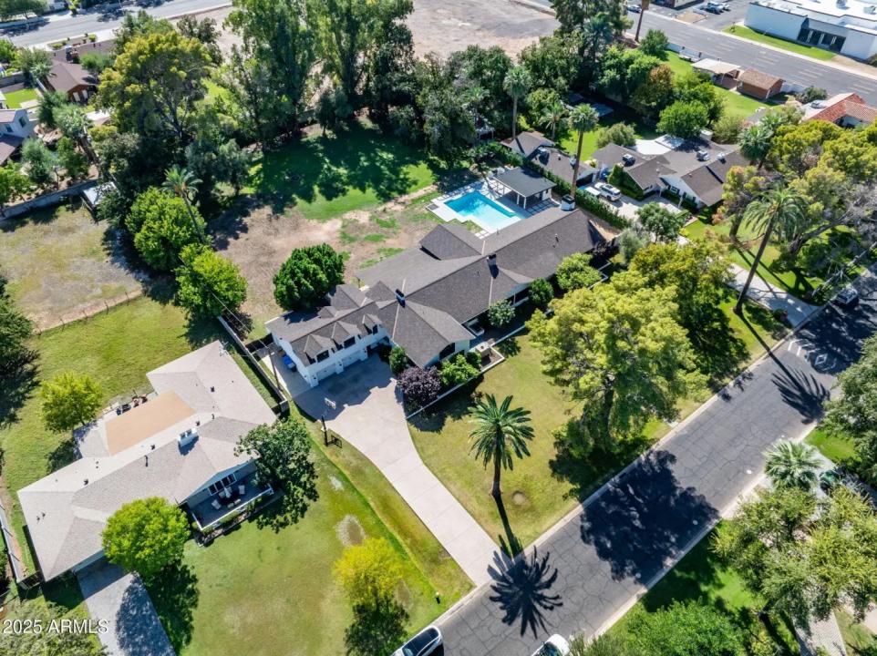 Real Estate Picture 61
