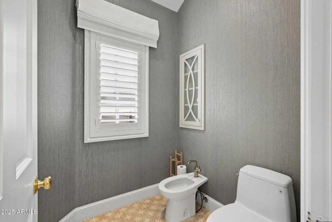 Real Estate Picture 39
