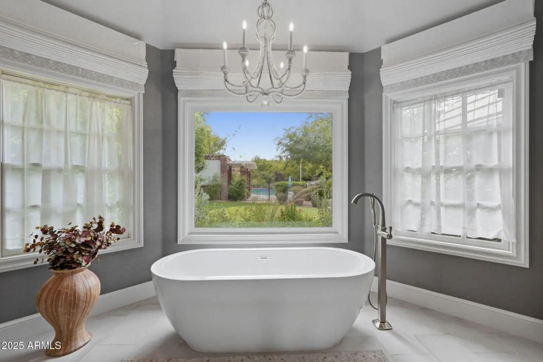 Real Estate Picture 40