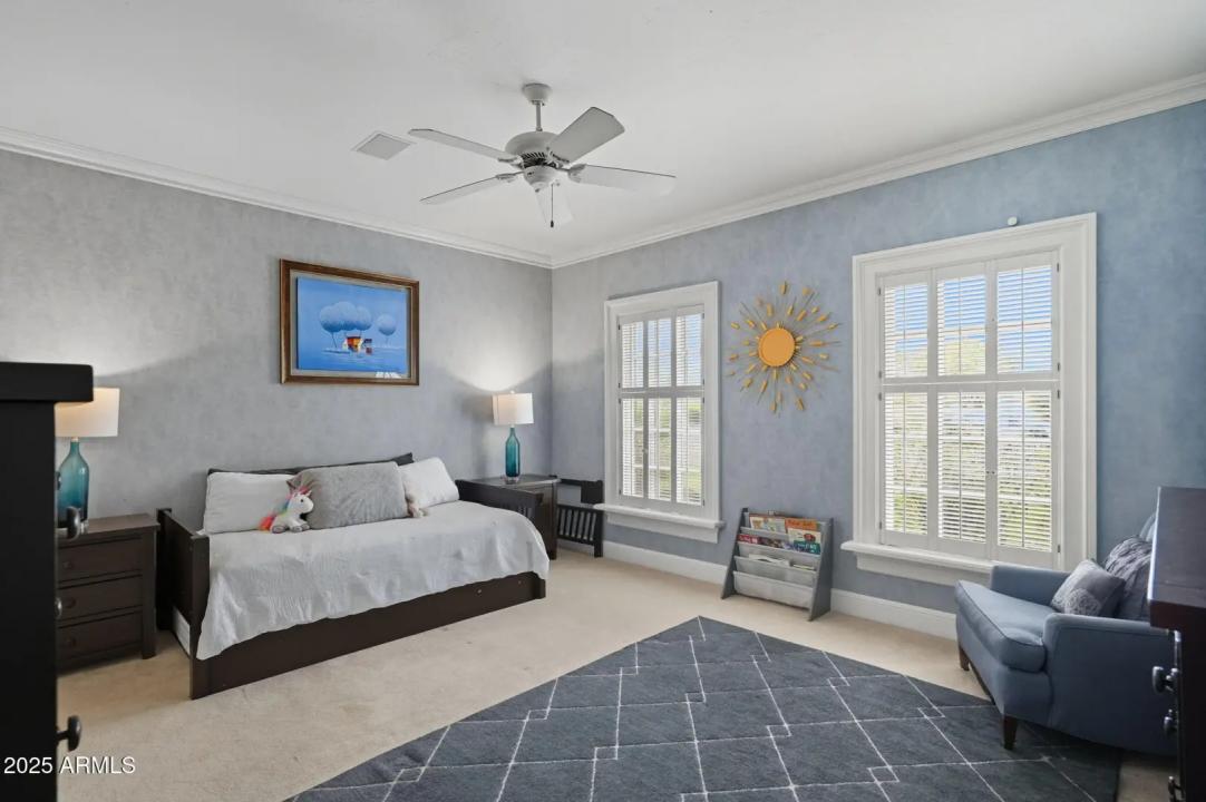 Real Estate Picture 48
