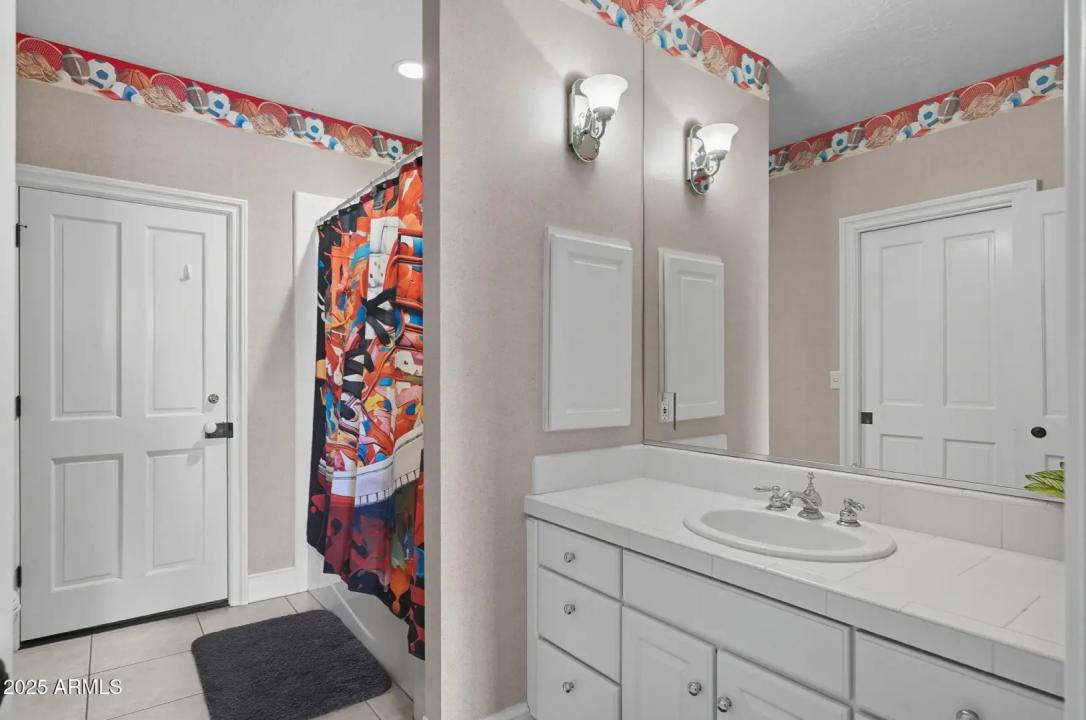 Real Estate Picture 64