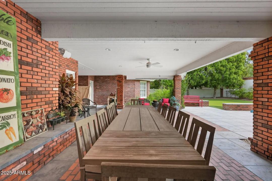 Real Estate Picture 77