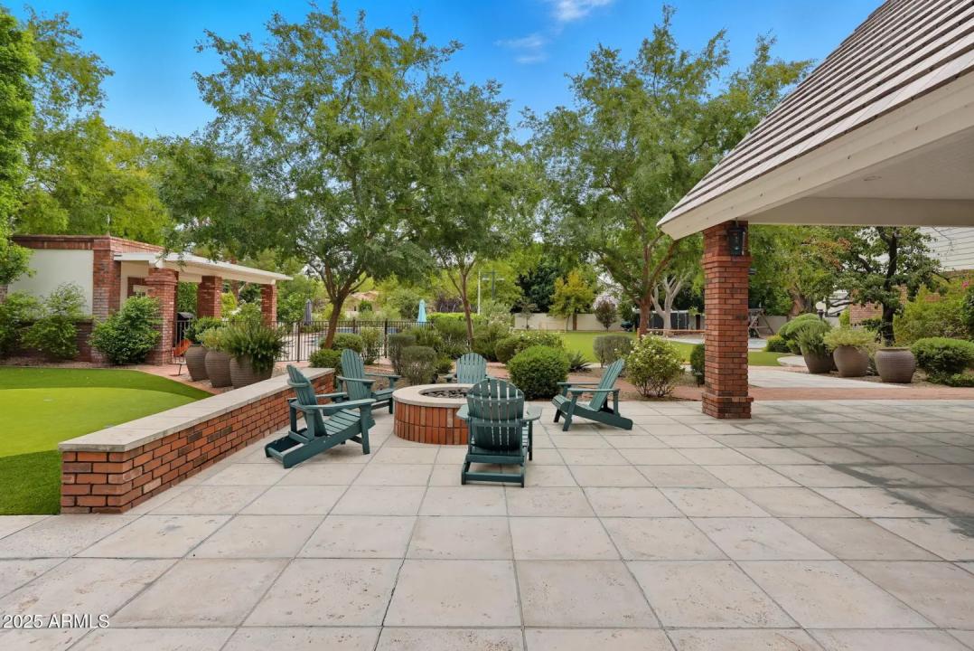 Real Estate Picture 79