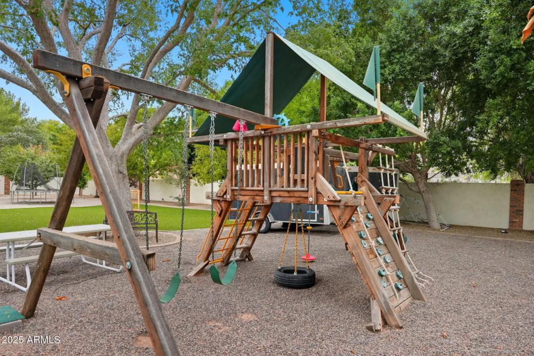Real Estate Picture 87