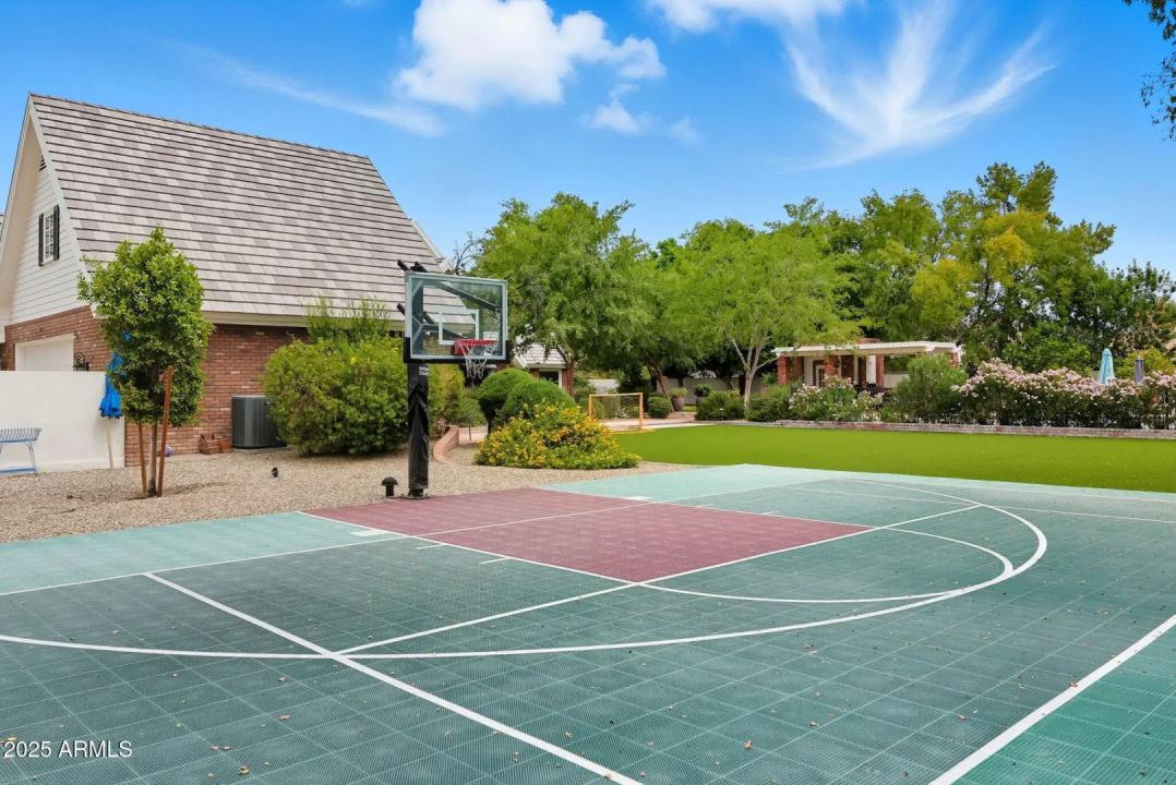 Real Estate Picture 86