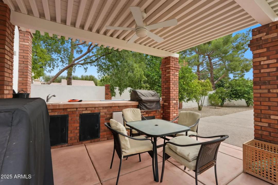 Real Estate Picture 92