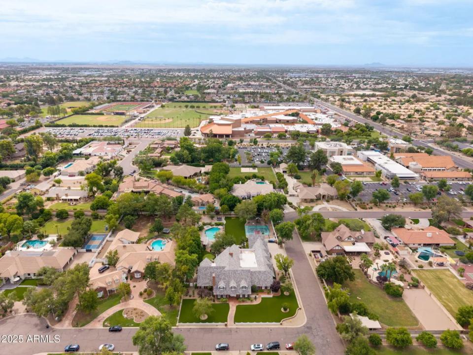 Real Estate Picture 118