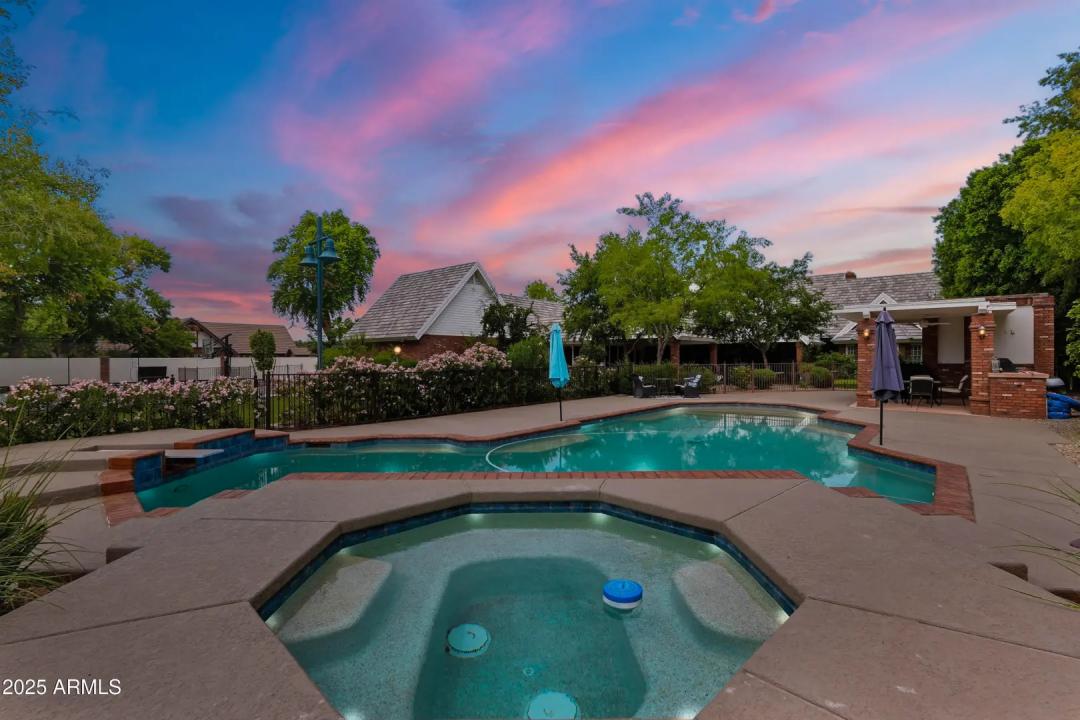 Real Estate Picture 94