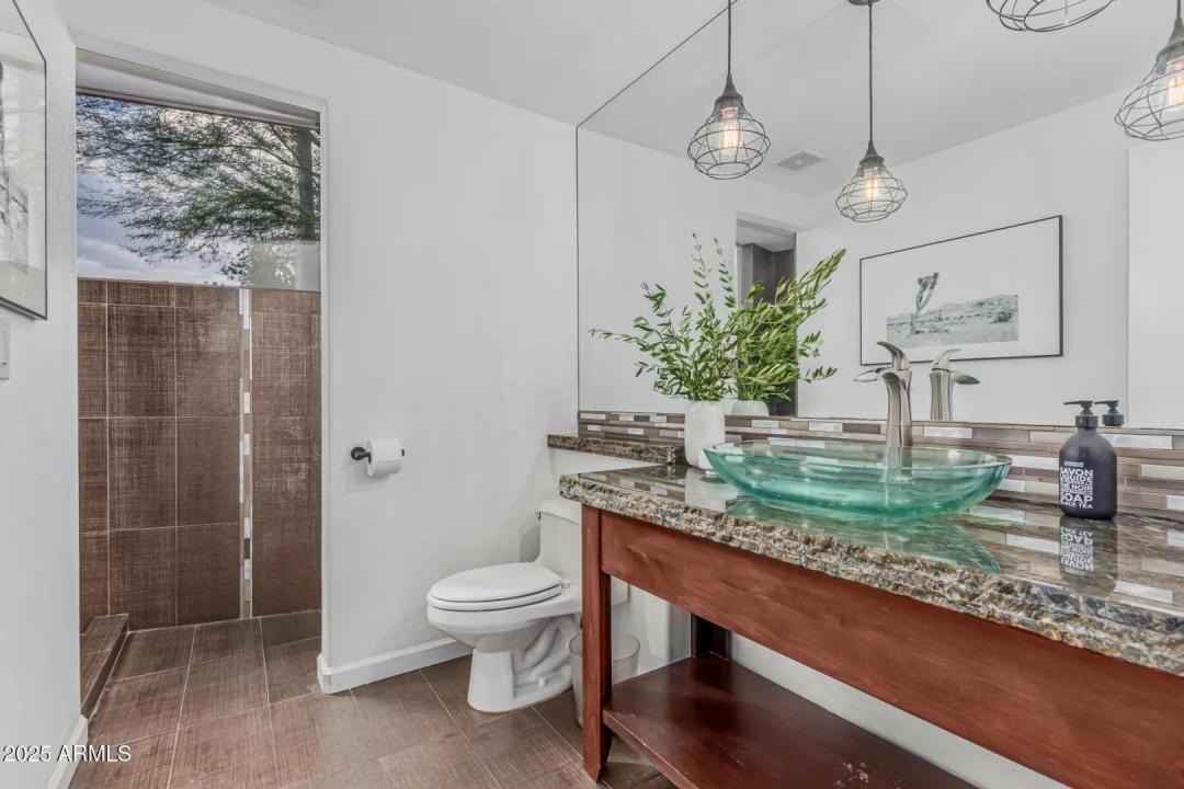 Real Estate Picture 27