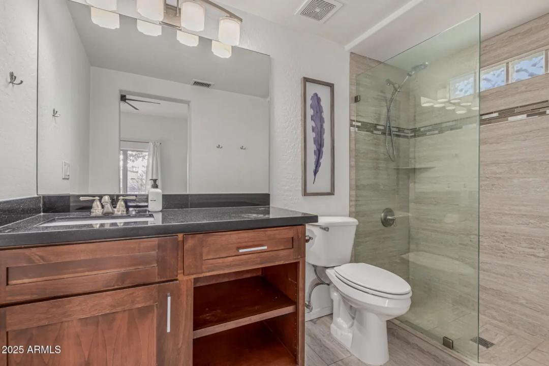 Real Estate Picture 31