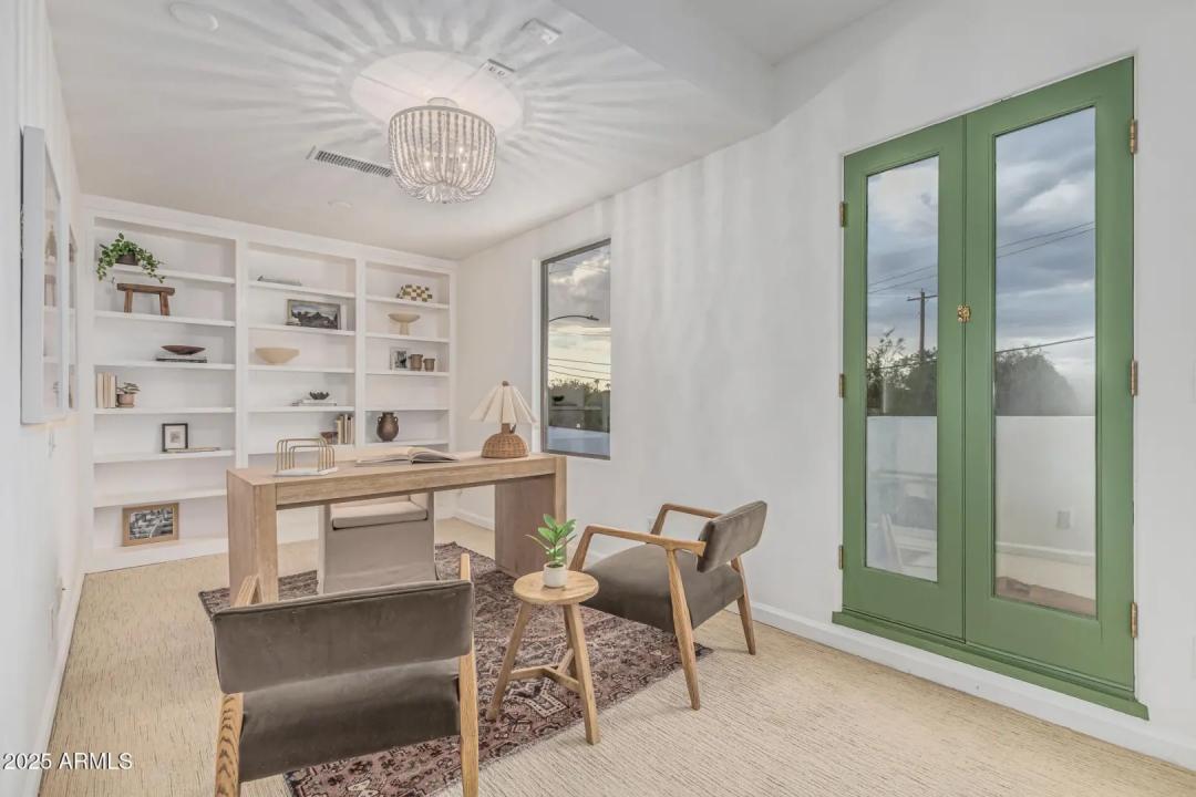 Real Estate Picture 32