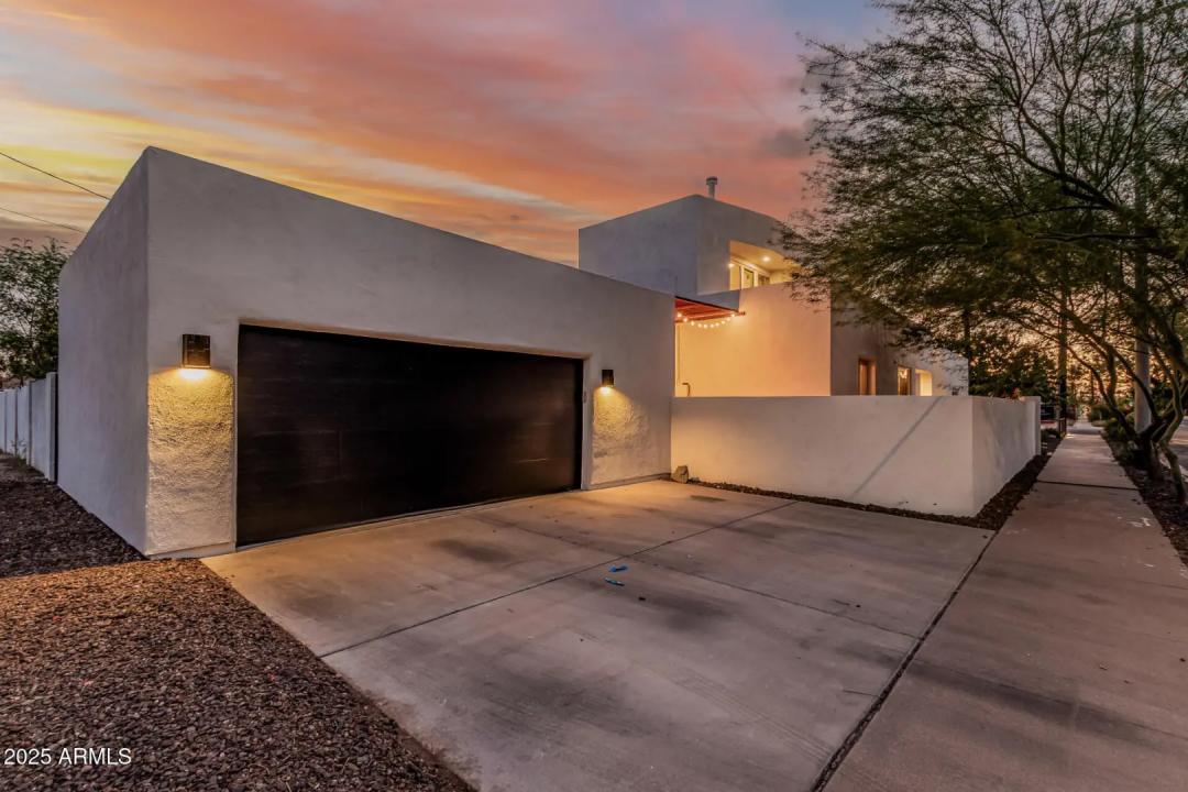 Real Estate Picture 36
