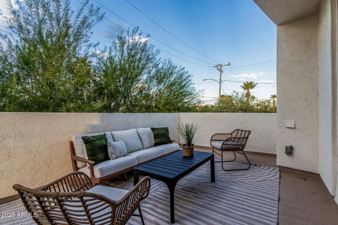 Real Estate Picture 42
