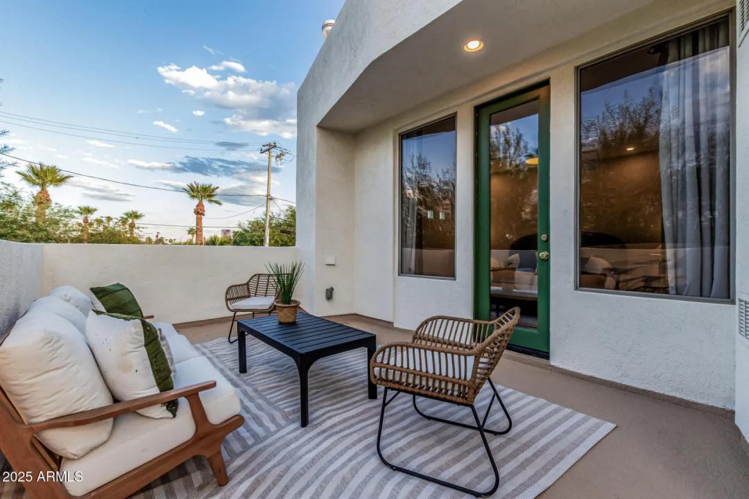 Real Estate Picture 43
