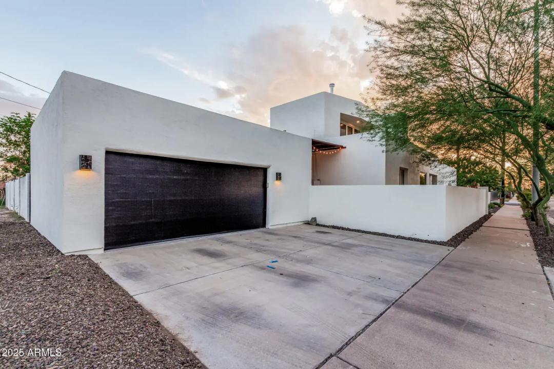 Real Estate Picture 44