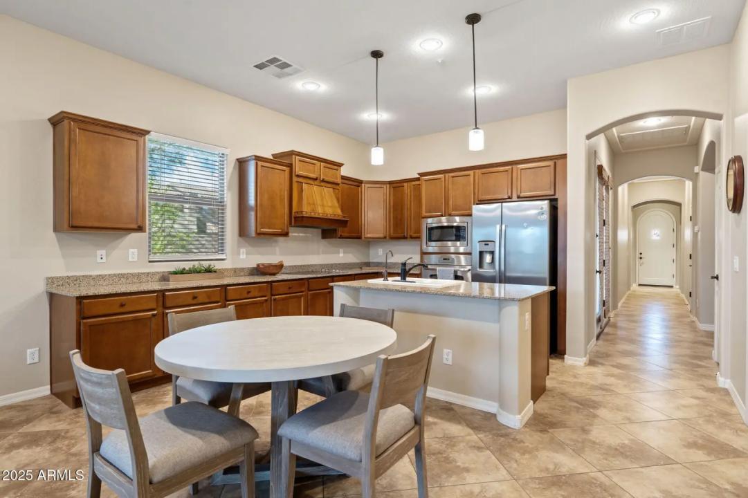 Real Estate Picture 1