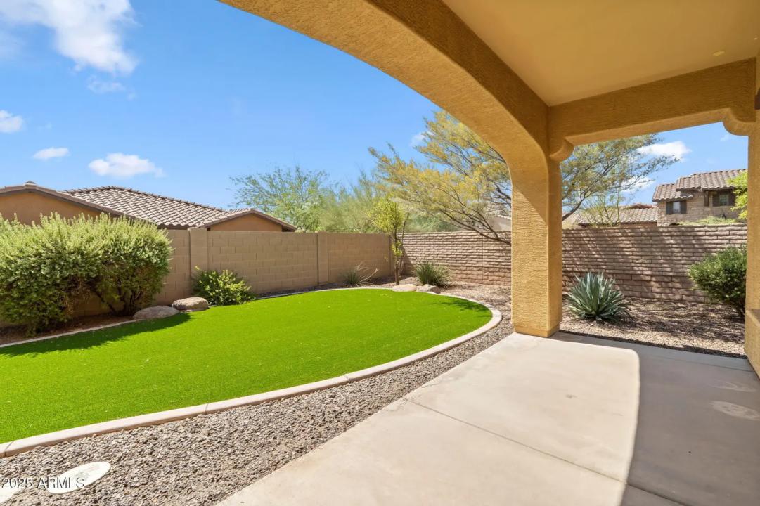 Real Estate Picture 40