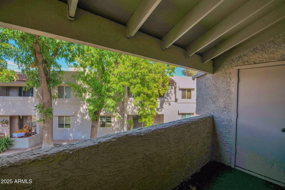 Real Estate Picture 20