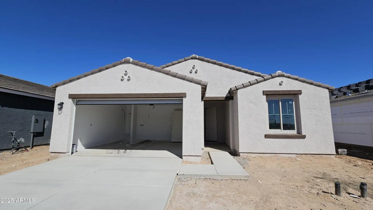 Real Estate Picture 2