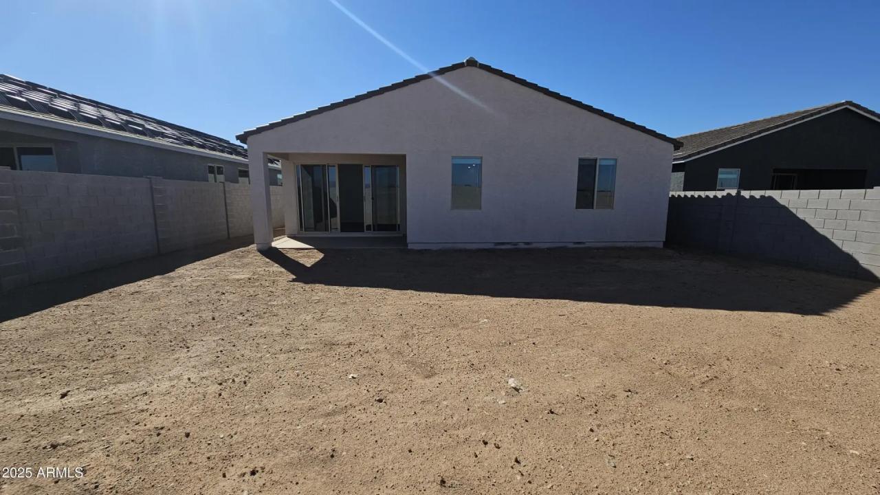 Real Estate Picture 19